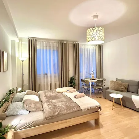 Simona - Old Town Bratislava